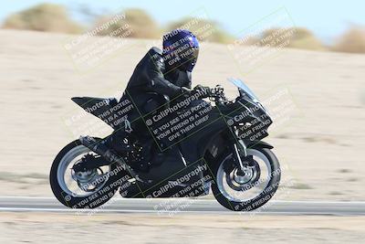 media/Oct-05-2025-CVMA (Sun) [[beeef4f201]]/Race 11-500-400(4)-350 Supersport/